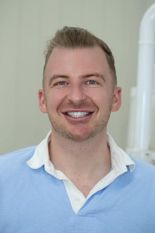 smile makeover with replacement of old porcelain crown with premium zirconia crown lava 3M crowns in Vietnam