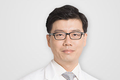 Dr. Hong Dae Kang